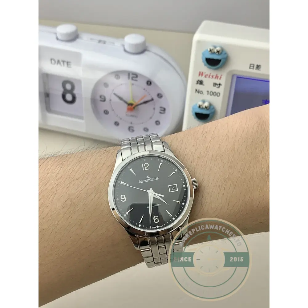 White date disc at three o'clock, the brightest point on the whole dark dial