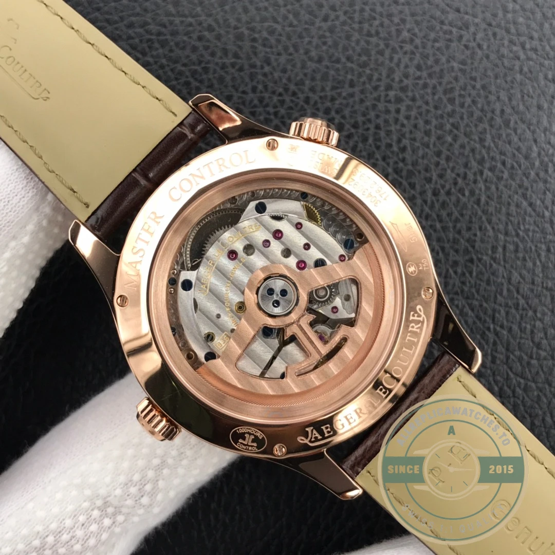 Replica Jaeger LeCoultre Master Geographic Silver Dial Q1422421 - Swiss Movement Replica Watch