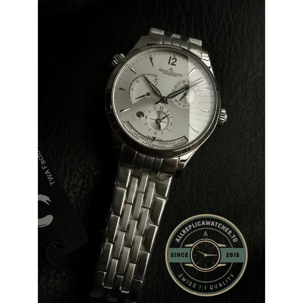 AUTOMATIQUE printed under the signature at twelve on the silver sunray ground