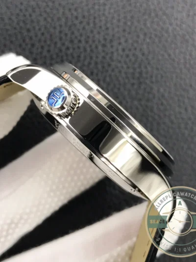 Replica Jaeger-LeCoultre Master Geographic White Dial Q1428421 - Premium Super Clone Watch