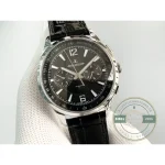 Polished steel bezel framing the black dial of the Polaris Chronograph 9028470