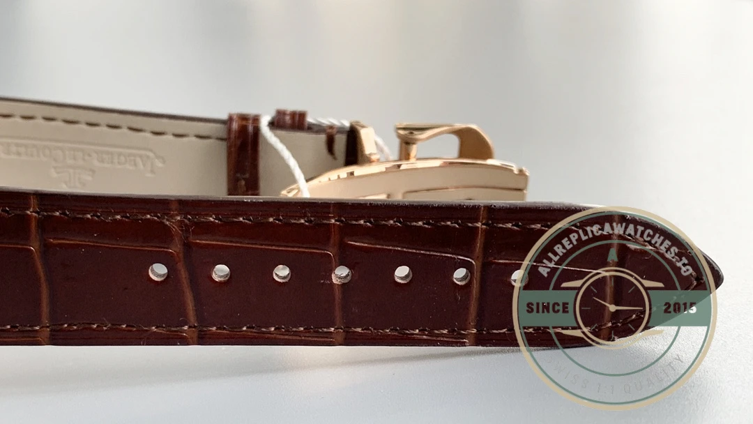 Replica Jaeger-LeCoultre Polaris Rose Gold 42 mm Black Dial 9022450 - Luxury Replica Watch