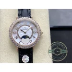 Three-quarter view linking the dial, the diamond-set lug and the alligator scales
