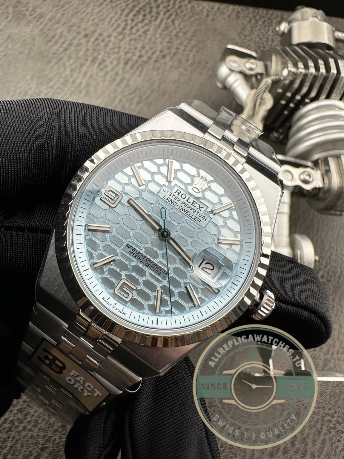 Replica Land-Dweller 40 mm M127336 Blue Dial - Affordable Super Clone Watch