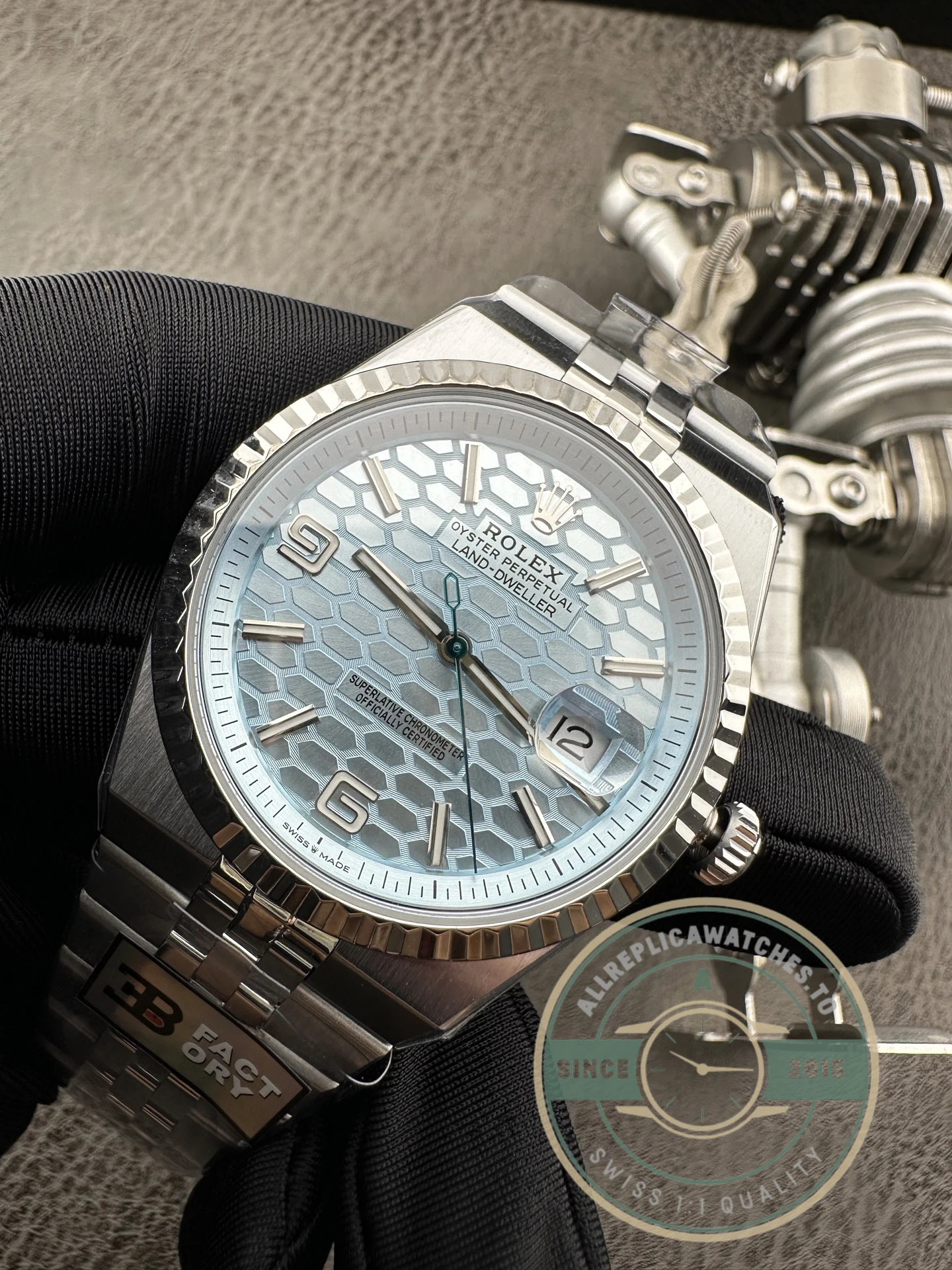 Replica Land-Dweller 40 mm M127336 Blue Dial - Affordable Super Clone Watch