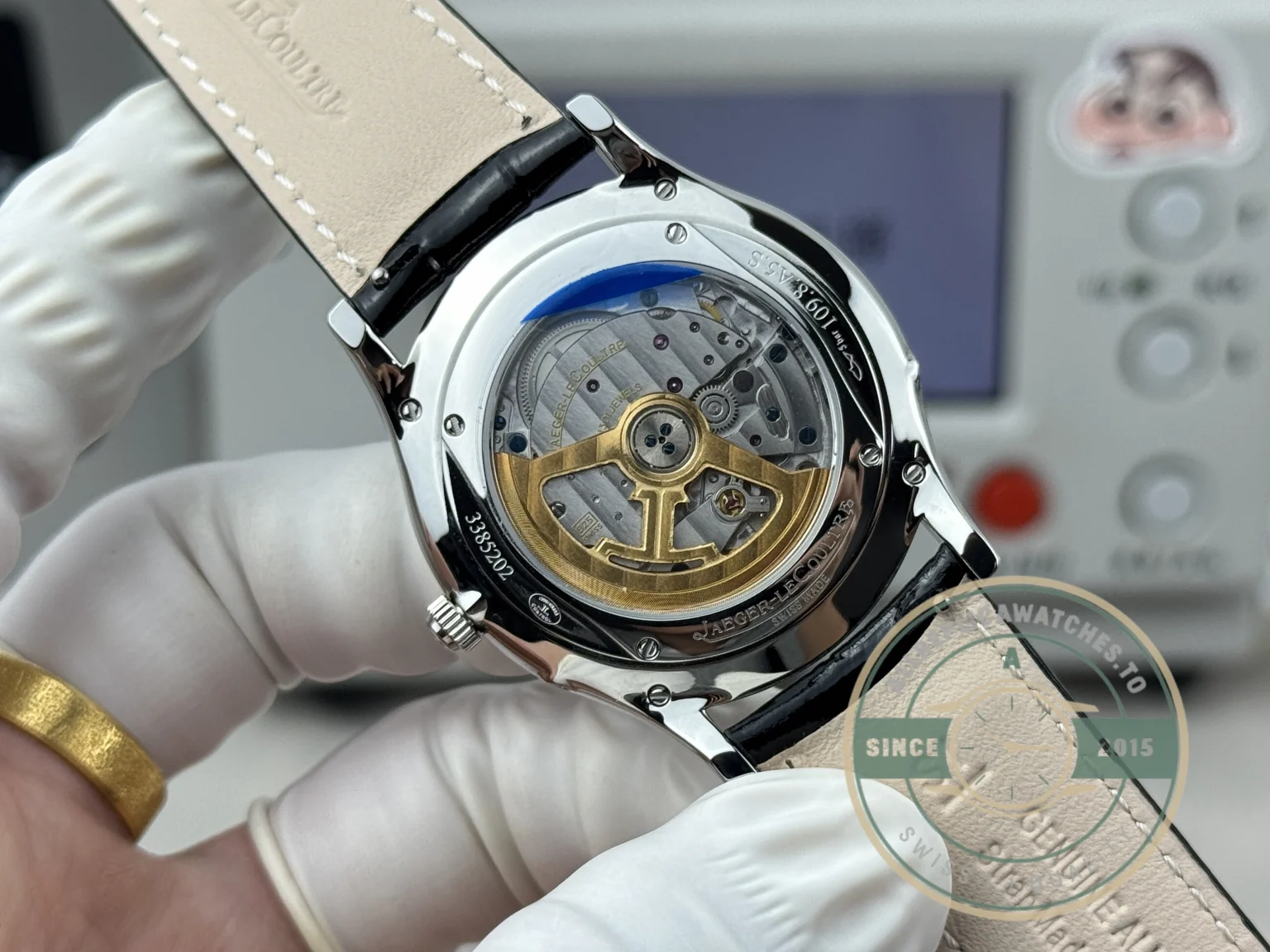Replica MASTER ULTRA THIN MOON 39MM SILVER DIAL Q1368430 - Affordable Luxury Replica Timepiece