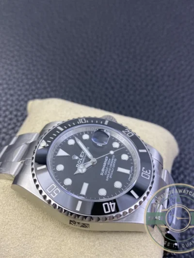 Replica Rolex Classic Black Submariner 116610LN 40mm - Best Quality Replica Watch