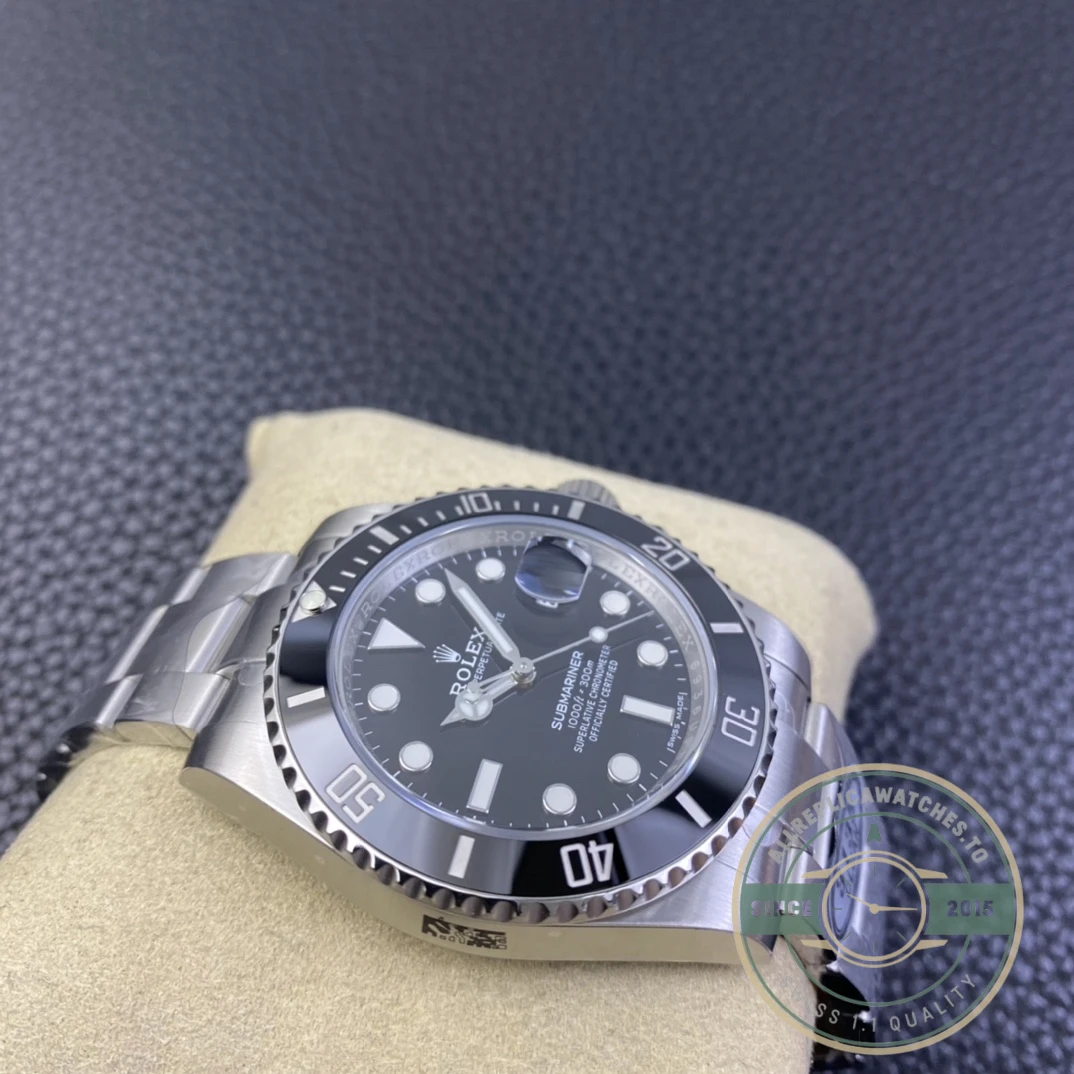 Replica Rolex Classic Black Submariner 116610LN 40mm - Best Quality Replica Watch