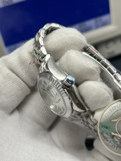 Replica Rolex DateJust Oyster 28 mm Silver Dial 279174 - Swiss Movement Replica Watch