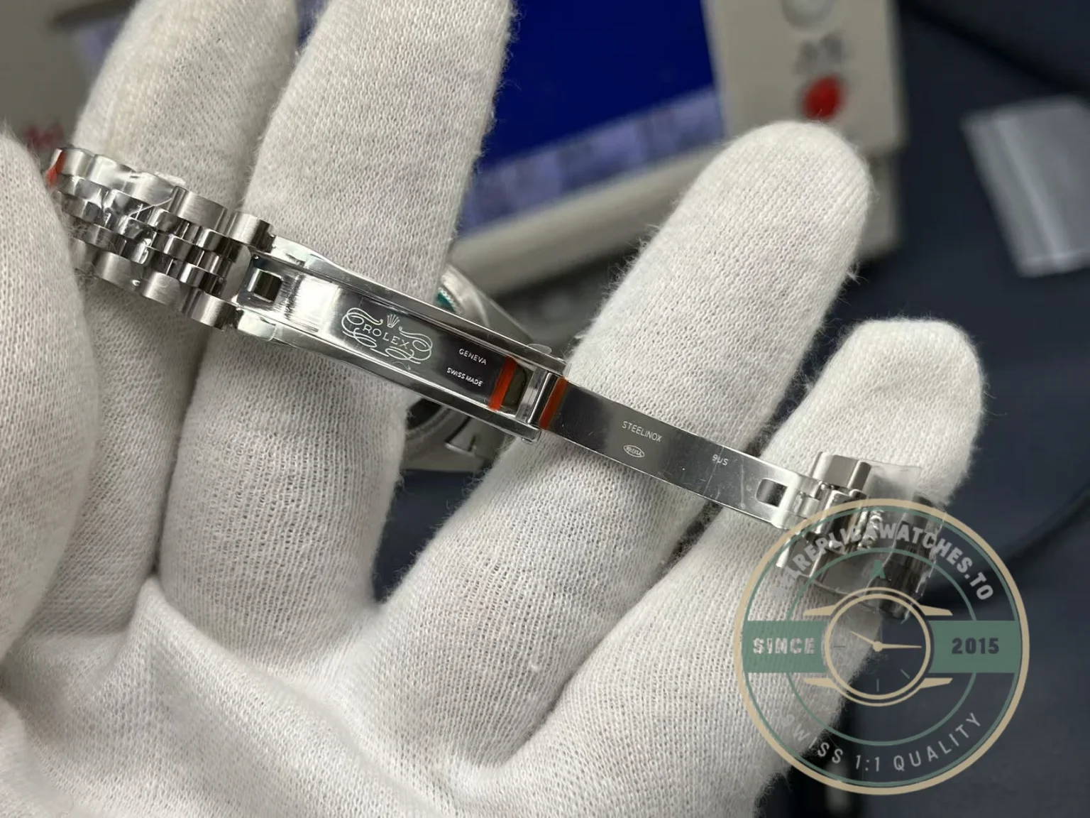 Replica Rolex DateJust Oyster 28 mm Silver Dial 279174 - Affordable Super Clone Watch