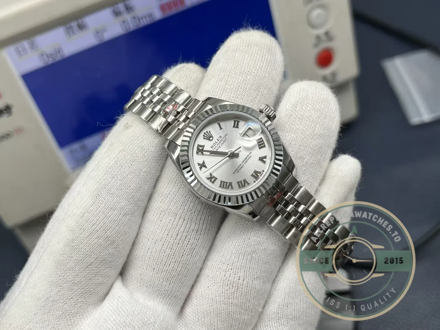 Replica Rolex DateJust Oyster 28 mm Silver Dial 279174 - Luxury Replica Watch