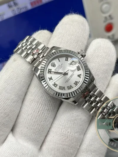 Replica Rolex DateJust Oyster 28 mm Silver Dial 279174 - Luxury Replica Watch