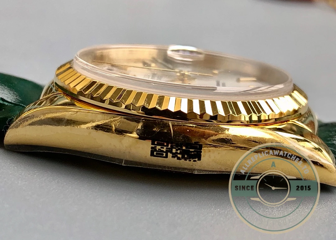 Replica Rolex Day-Date 36 mm Green Dial 118138-0003 - Premium Super Clone Watch