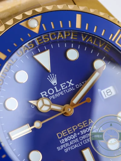 Replica Rolex Deepsea Oyster 44 mm yellow gold M136668LB - Luxury Replica Watch