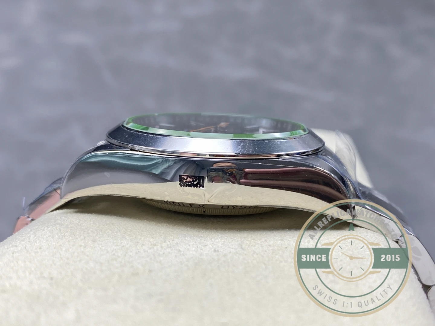 Replica Rolex Milgauss 40mm Black Dial 116400GV - Swiss Movement Replica Watch