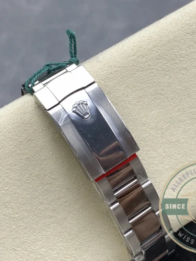 Replica Rolex Milgauss 40mm Black Dial 116400GV - Factory Super Clone Watch