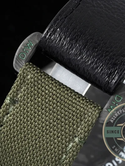 Replica Rolex Sea Dweller Green Dial Hunter Arabic 43mm - Premium Super Clone Watch