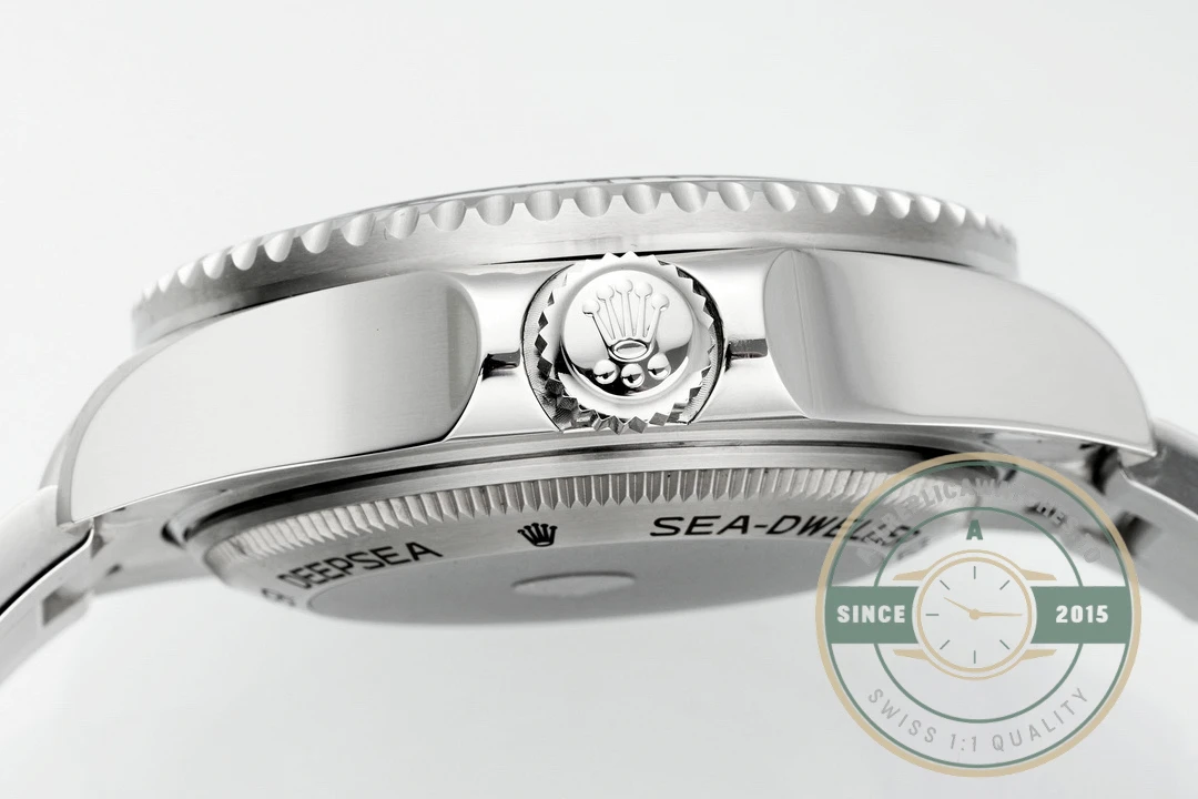 Replica Rolex Sea-Dweller Oyster 43 mm 126600 - Top-Tier Swiss Replica Watch