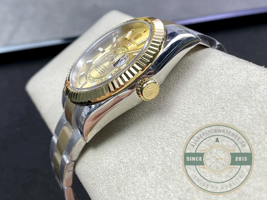 Replica Rolex Sky-Dweller 326933 Bicolor Gold Dial 326933 Oyster - High-Grade Replica Watch