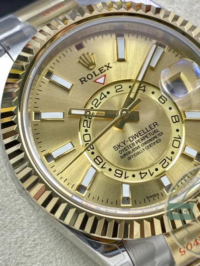 Replica Rolex Sky-Dweller 326933 Bicolor Gold Dial 326933 Oyster - Budget Luxury Replica Watch