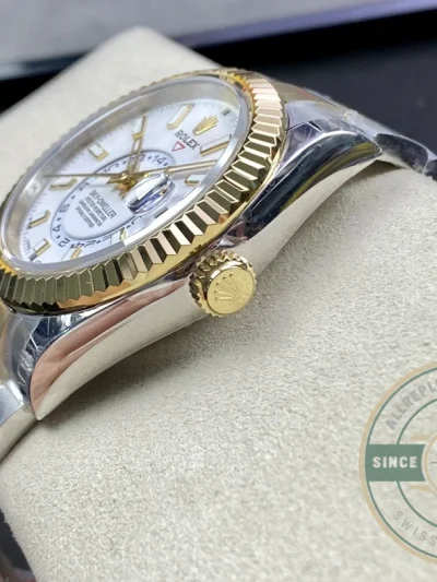 Replica Rolex Sky-Dweller Yellow Gold 326933 42mm Dial - Factory Super Clone Watch