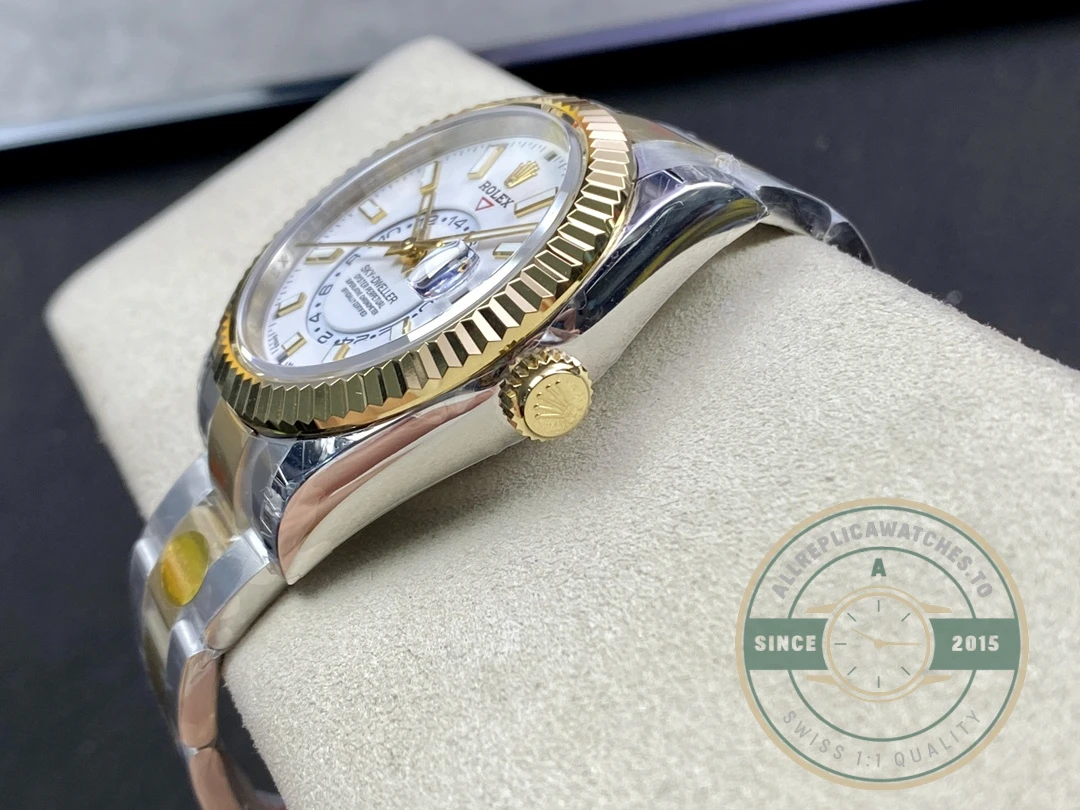 Replica Rolex Sky-Dweller Yellow Gold 326933 42mm Dial - Factory Super Clone Watch