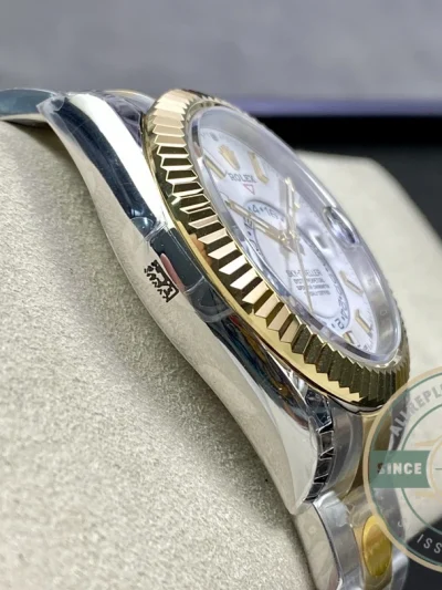Replica Rolex Sky-Dweller Yellow Gold 326933 42mm Dial - Factory Super Clone Watch