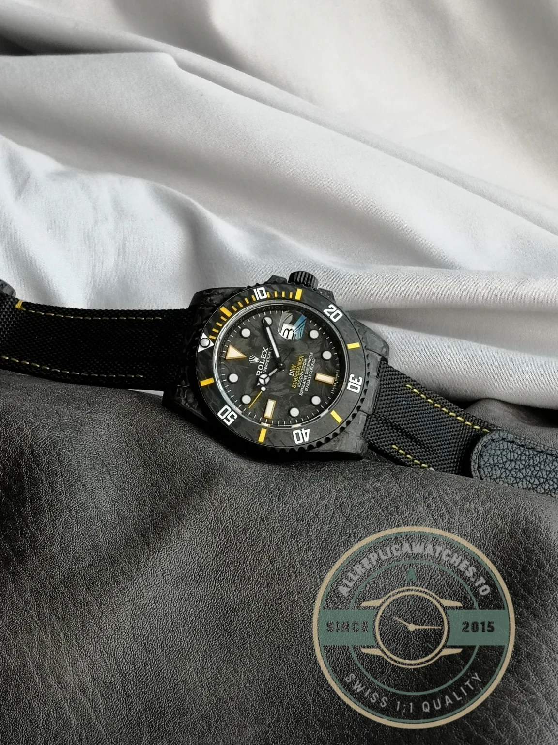 Replica Submariner Carbon Black Nylon Strap VS3135 - High-Grade Replica Watch