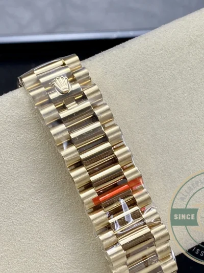 Rolex Day-Date 40mm Champagne Dial 228238 - Swiss Movement Replica Watch