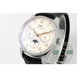 Thin bezel and oversized dial, the perpetual calendar design language