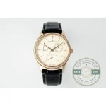 Power reserve indicator at 10 o'clock on the Q1372510, pointer near the full wind mark