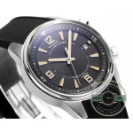 Upper crown at 2 o'clock, fluted and ready to turn the internal diving bezel
