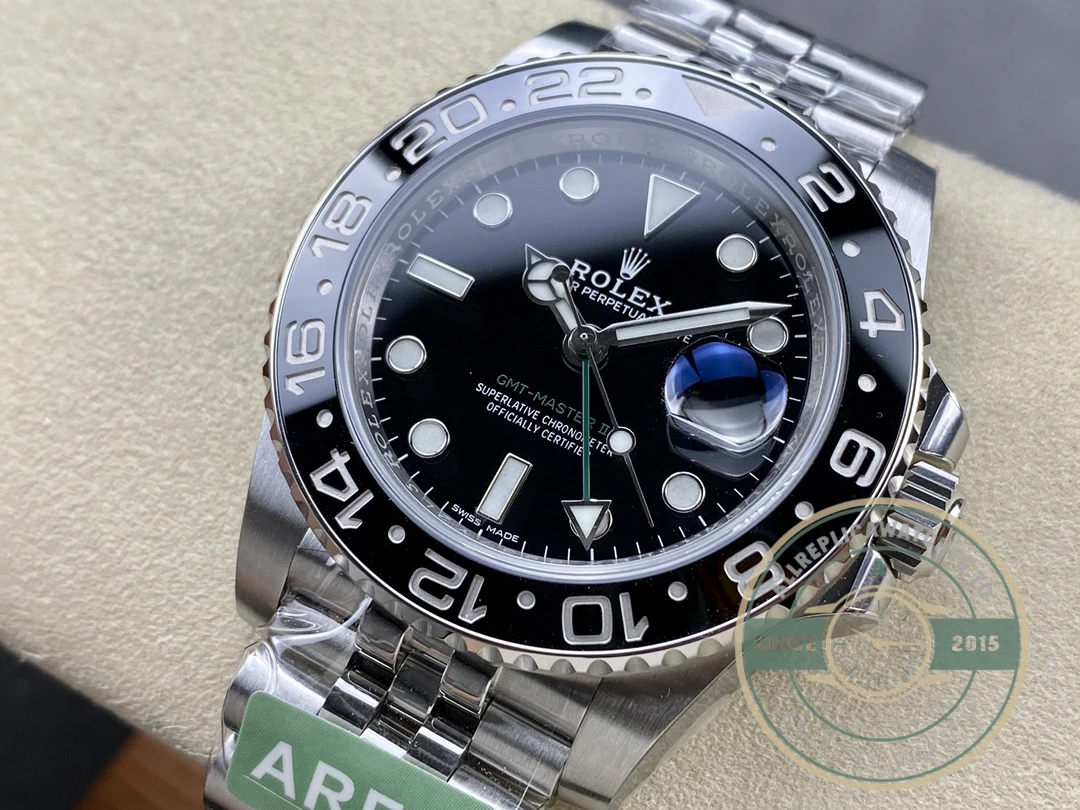 Superclone Rolex GMT-Master II Bruce Wayne 126710GRNR Jubilee - Best Quality Replica Watch