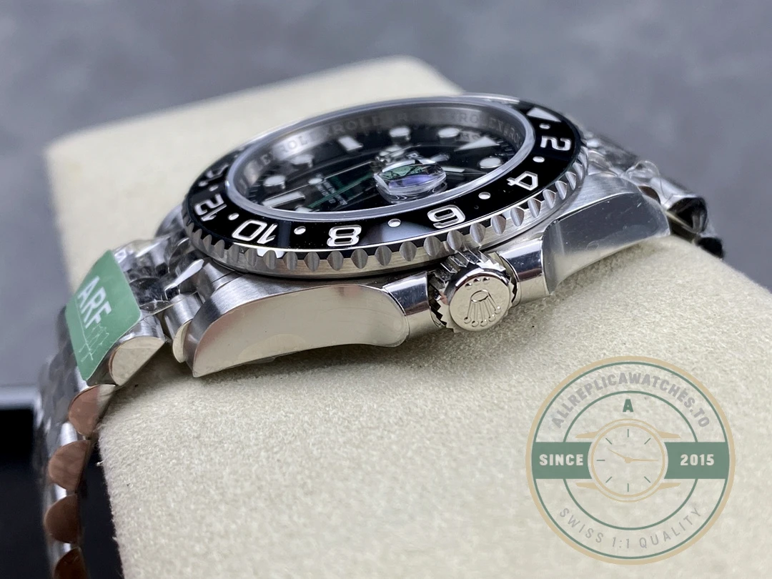 Superclone Rolex GMT-Master II Bruce Wayne 126710GRNR Jubilee - Factory Super Clone Watch