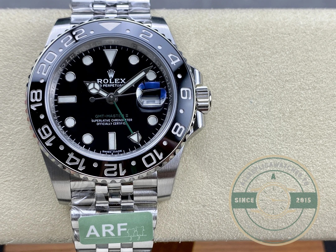 Superclone Rolex GMT-Master II Bruce Wayne 126710GRNR Jubilee - High-Grade Replica Watch