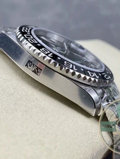 Superclone Rolex GMT-Master II Bruce Wayne 126710GRNR Jubilee - Luxury Replica Watch