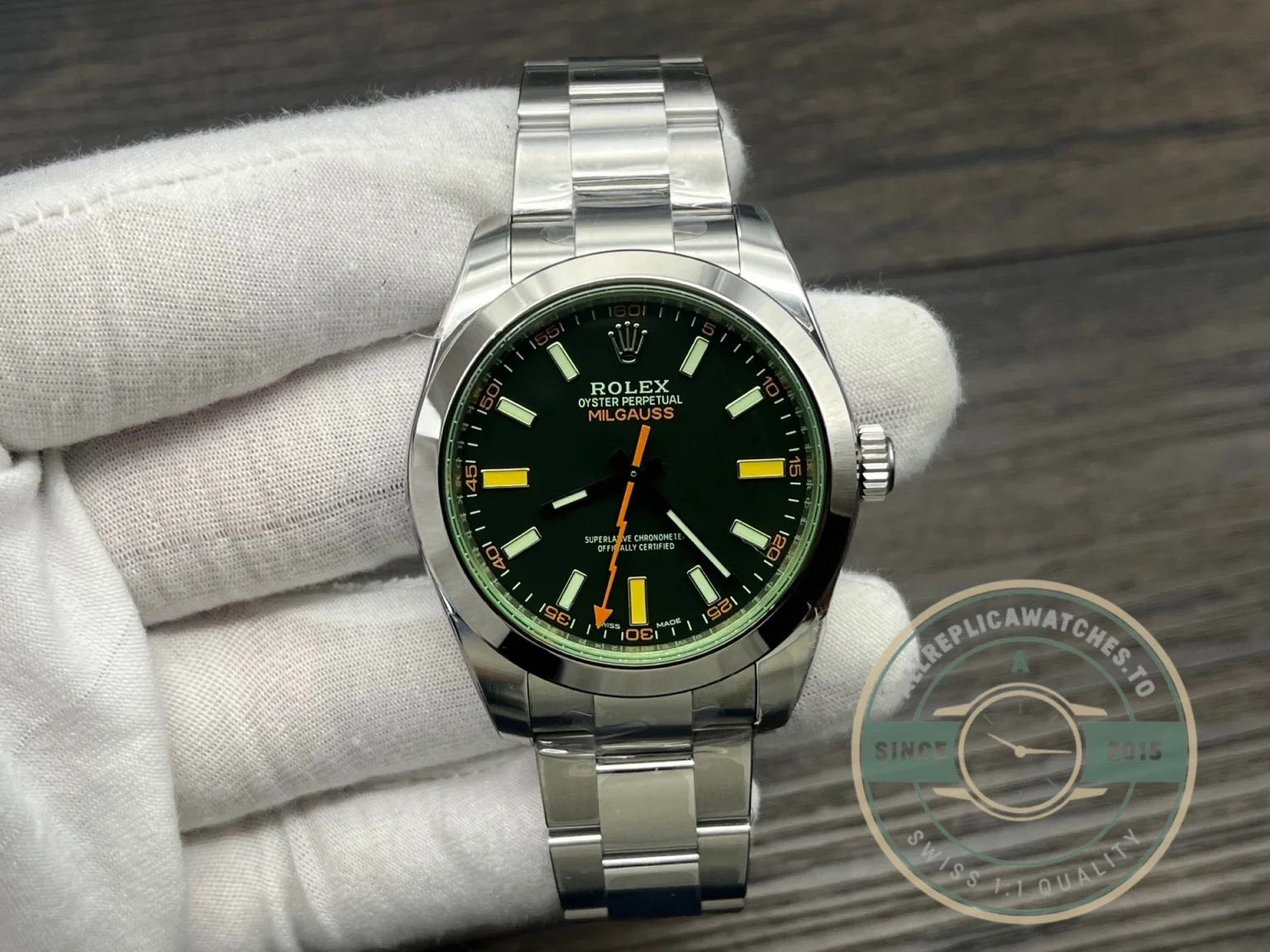 Superclone Rolex Milgauss 116400GV Black Dial Green Sapphire 40mm - Swiss-Made Clone Watch