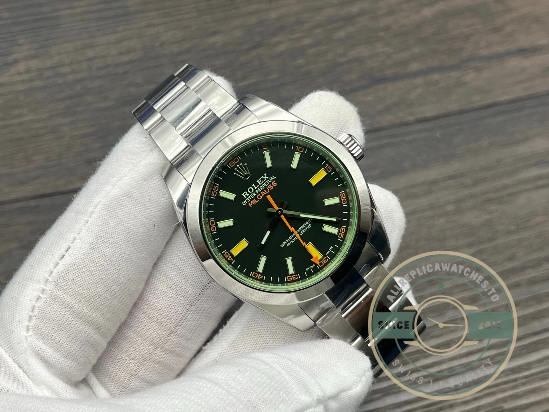 Superclone Rolex Milgauss 116400GV Black Dial Green Sapphire 40mm - Luxury Replica Watch