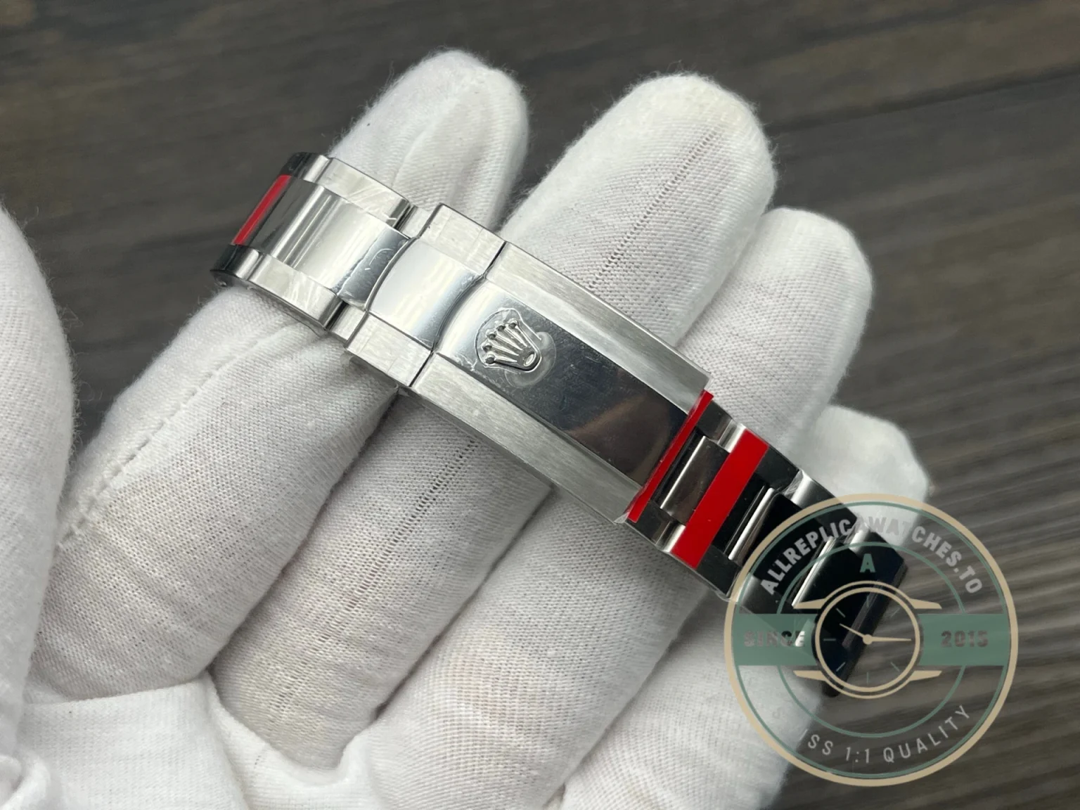 Superclone Rolex Milgauss 116400GV Black Dial Green Sapphire 40mm - Top-Tier Swiss Replica Watch