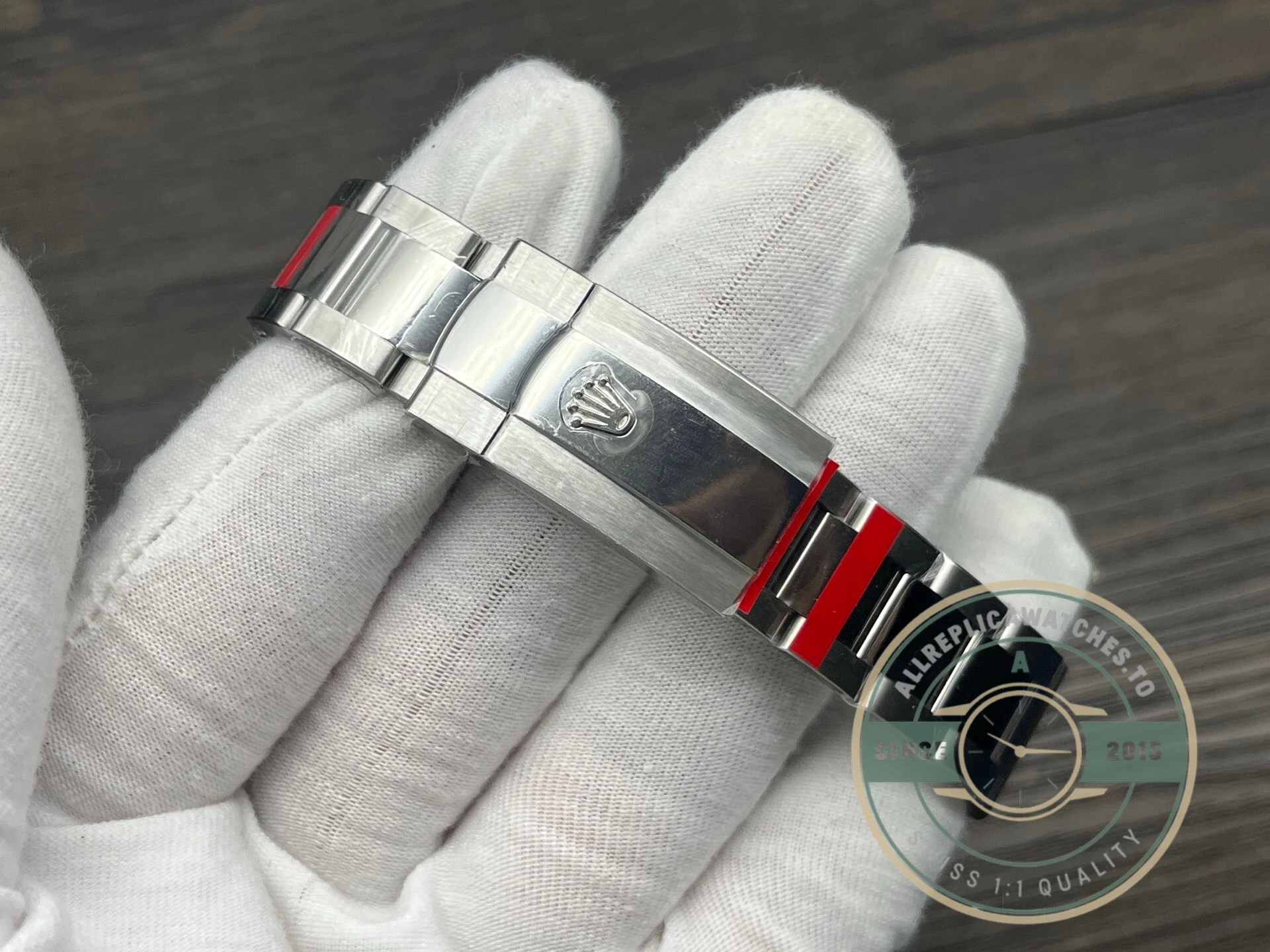 Superclone Rolex Milgauss 116400GV Black Dial Green Sapphire 40mm - Top-Tier Swiss Replica Watch