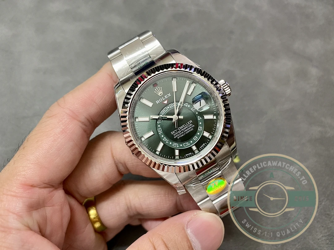 Superclone Rolex Sky-Dweller 326238 42mm Mint Dial Oyster - 1:1 Swiss Replica Watch