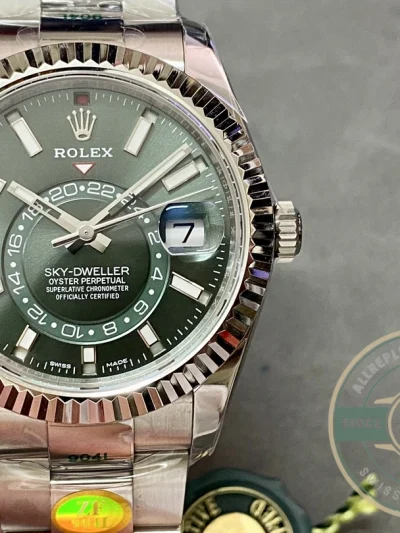 Superclone Rolex Sky-Dweller 326238 42mm Mint Dial Oyster - Swiss Movement Replica Watch