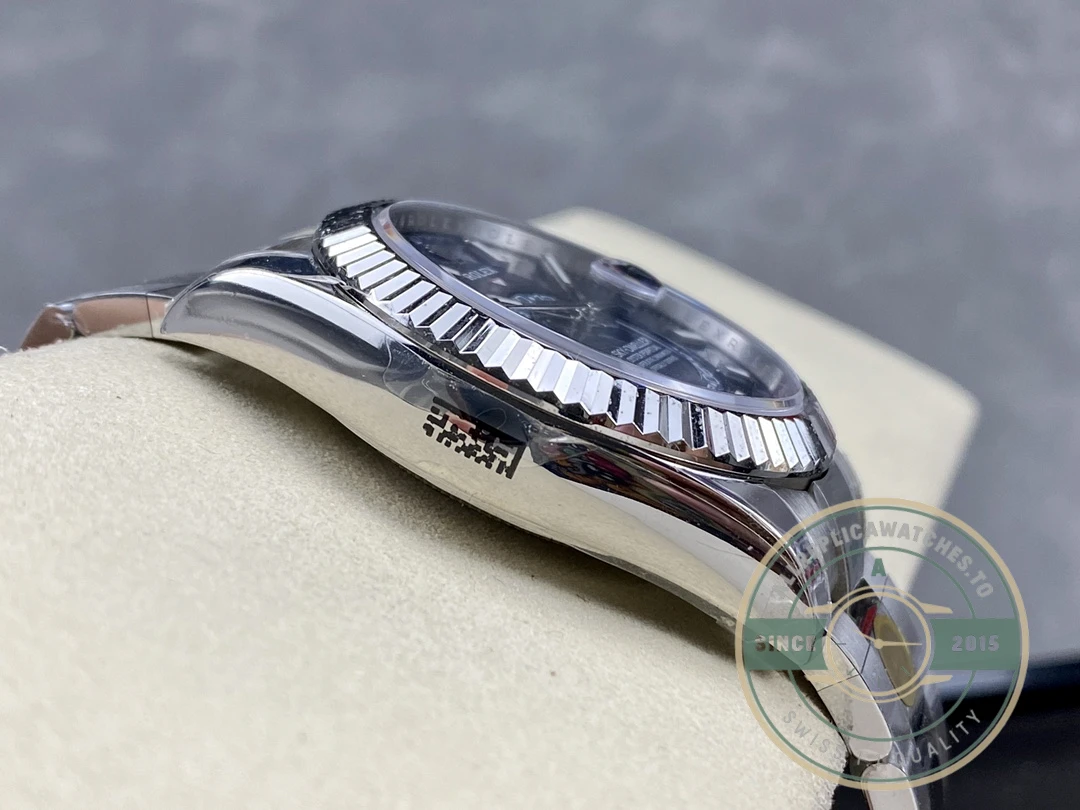 Superclone Rolex Sky-Dweller 326934 42mm Blue Dial Oyster - Budget Luxury Replica Watch