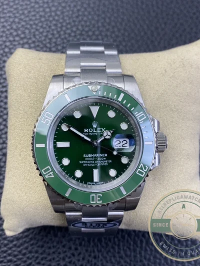 Superclone Rolex Submariner Hulk 40mm Green Dial 116610LV - 1:1 Swiss Replica Watch