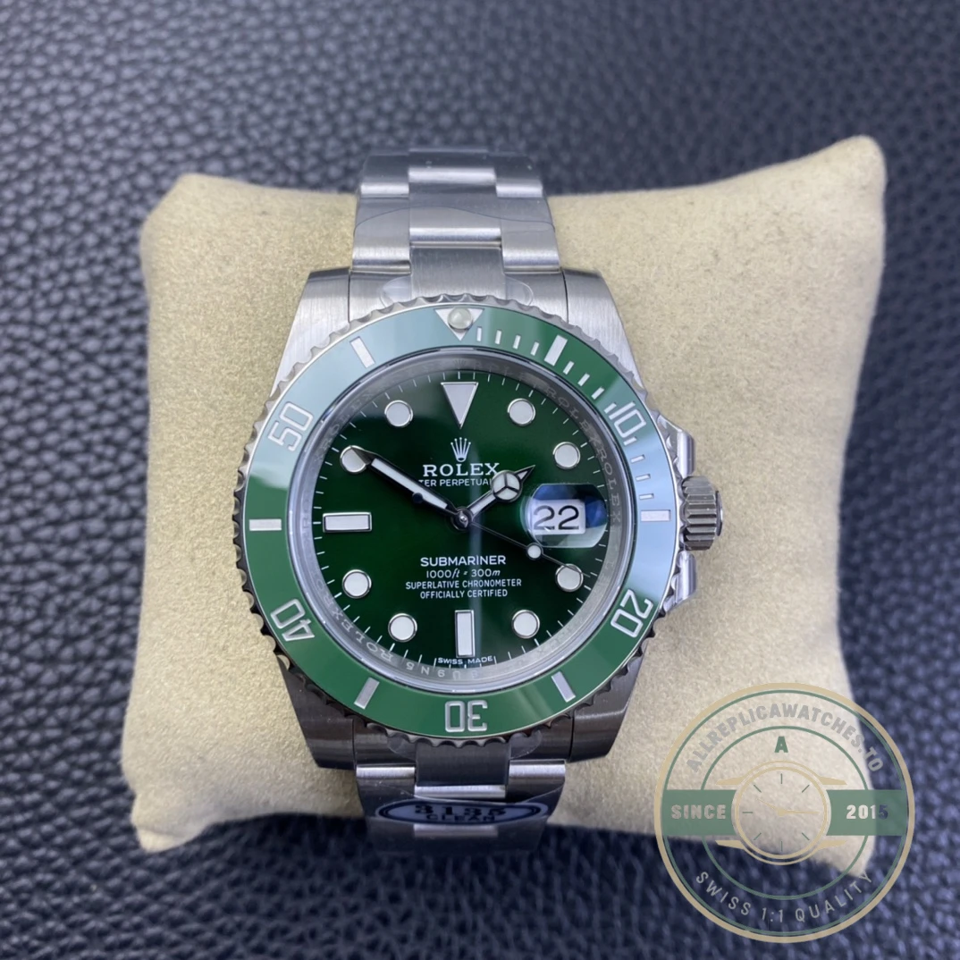 Superclone Rolex Submariner Hulk 40mm Green Dial 116610LV - 1:1 Swiss Replica Watch