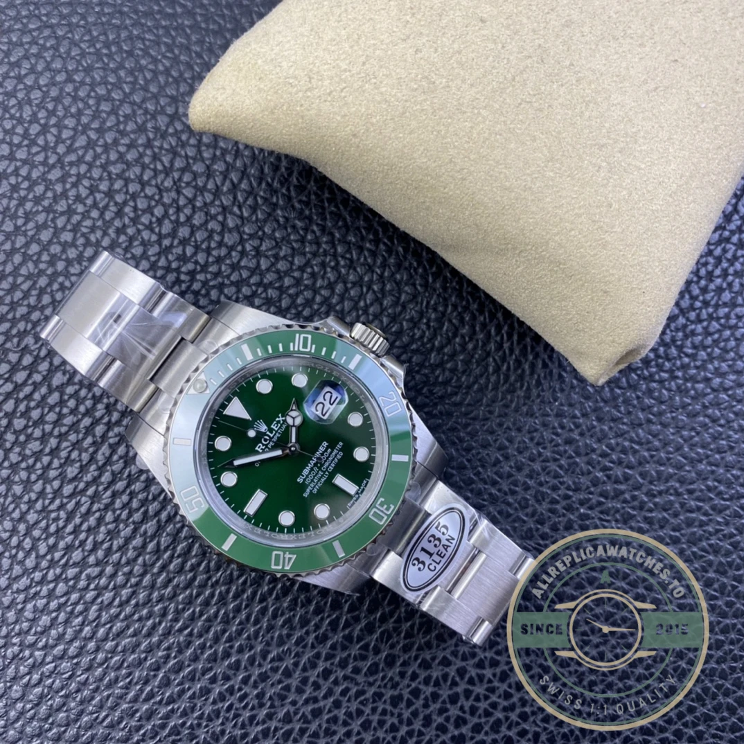 Superclone Rolex Submariner Hulk 40mm Green Dial 116610LV - Affordable Luxury Replica Timepiece