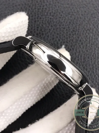 Swiss Clone IWC Schaffhausen Portofino Silver 40mm IW459401 - 1:1 Swiss Replica Watch