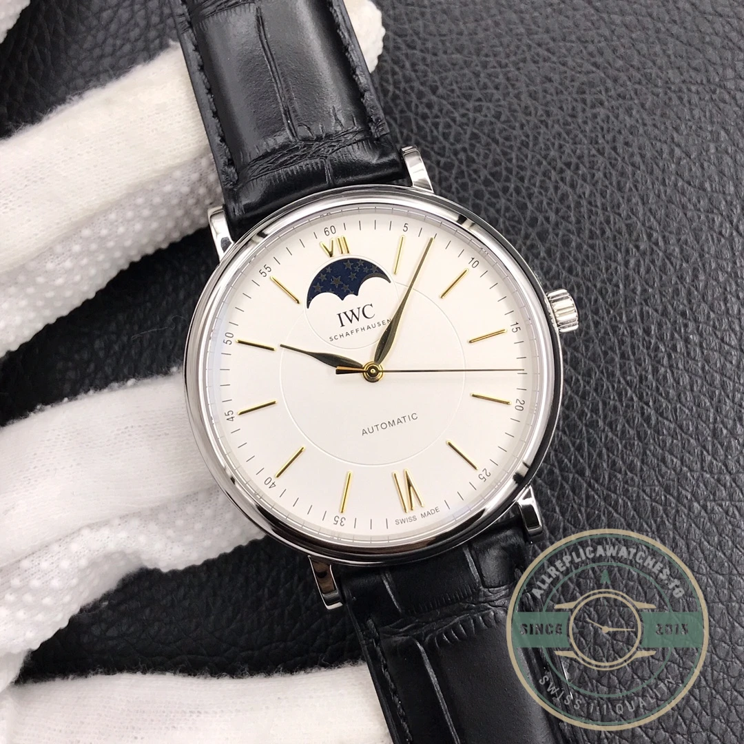 Swiss Clone IWC Schaffhausen Portofino Silver 40mm IW459401 - Swiss-Made Clone Watch