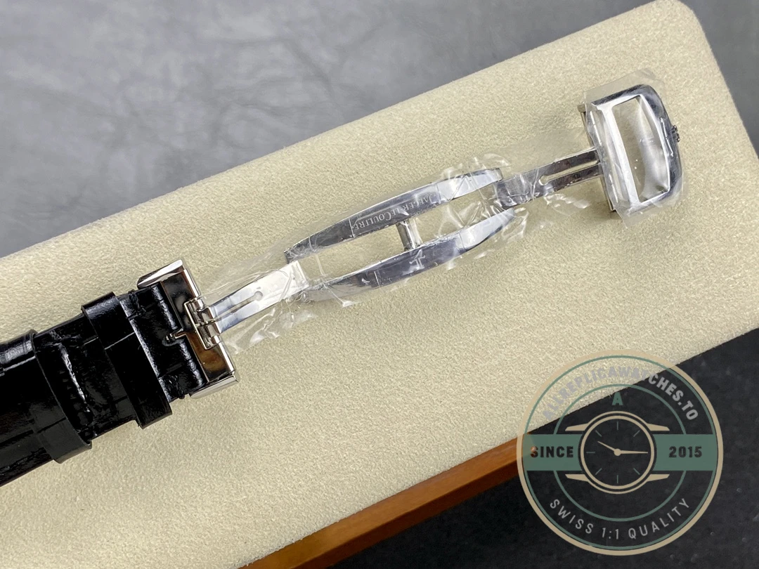 Swiss Clone Jaeger-LeCoultre Master Ultra Thin White Gold 1303520 - Swiss Movement Replica Watch