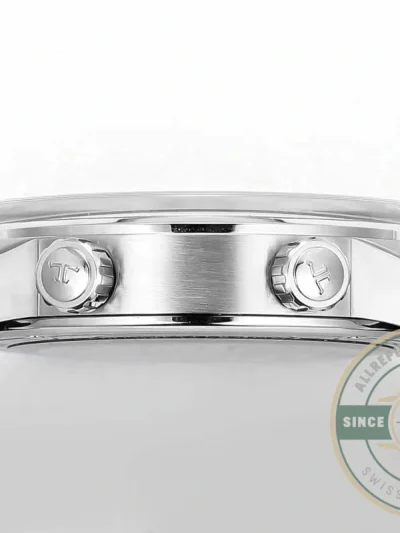 Swiss Clone Jaeger-LeCoultre Polaris Date 42mm Q906868J Blue Dial - Top-Tier Swiss Replica Watch